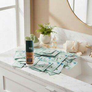 COVERGIRL TruBlend Matte Made Foundation D50 + 10 Cica Serum Masks